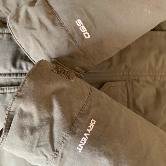 North Face Men’s 550 Down Jacket - Picture 5 of 6